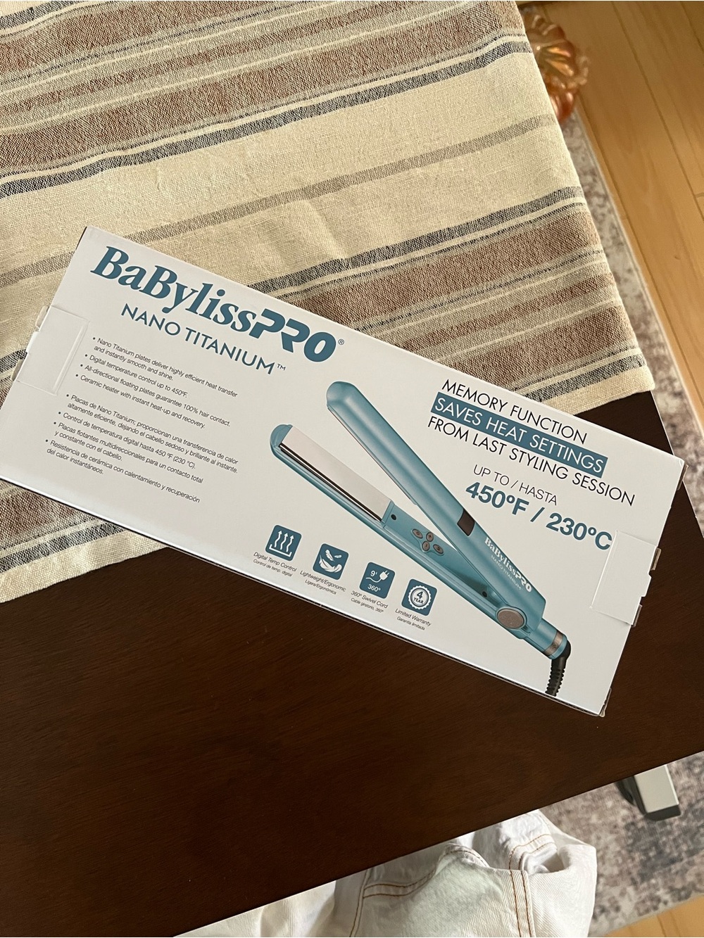 Babyliss Pro Nano Titanium Pro Flat Iron - Picture 3 of 3